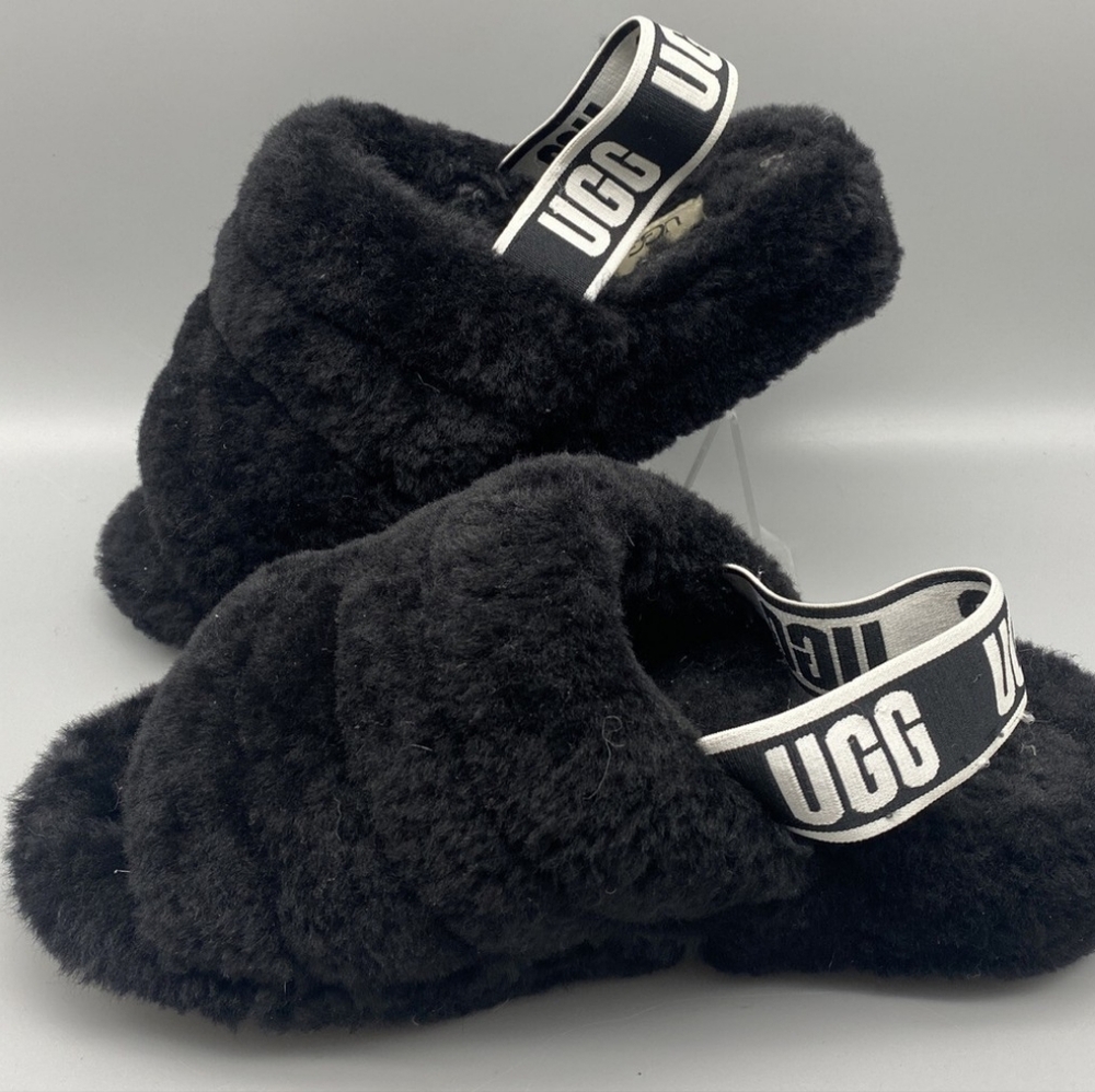 UGG Black Fluffy Slides with Logo Strap Women's Real Shearing Fur
